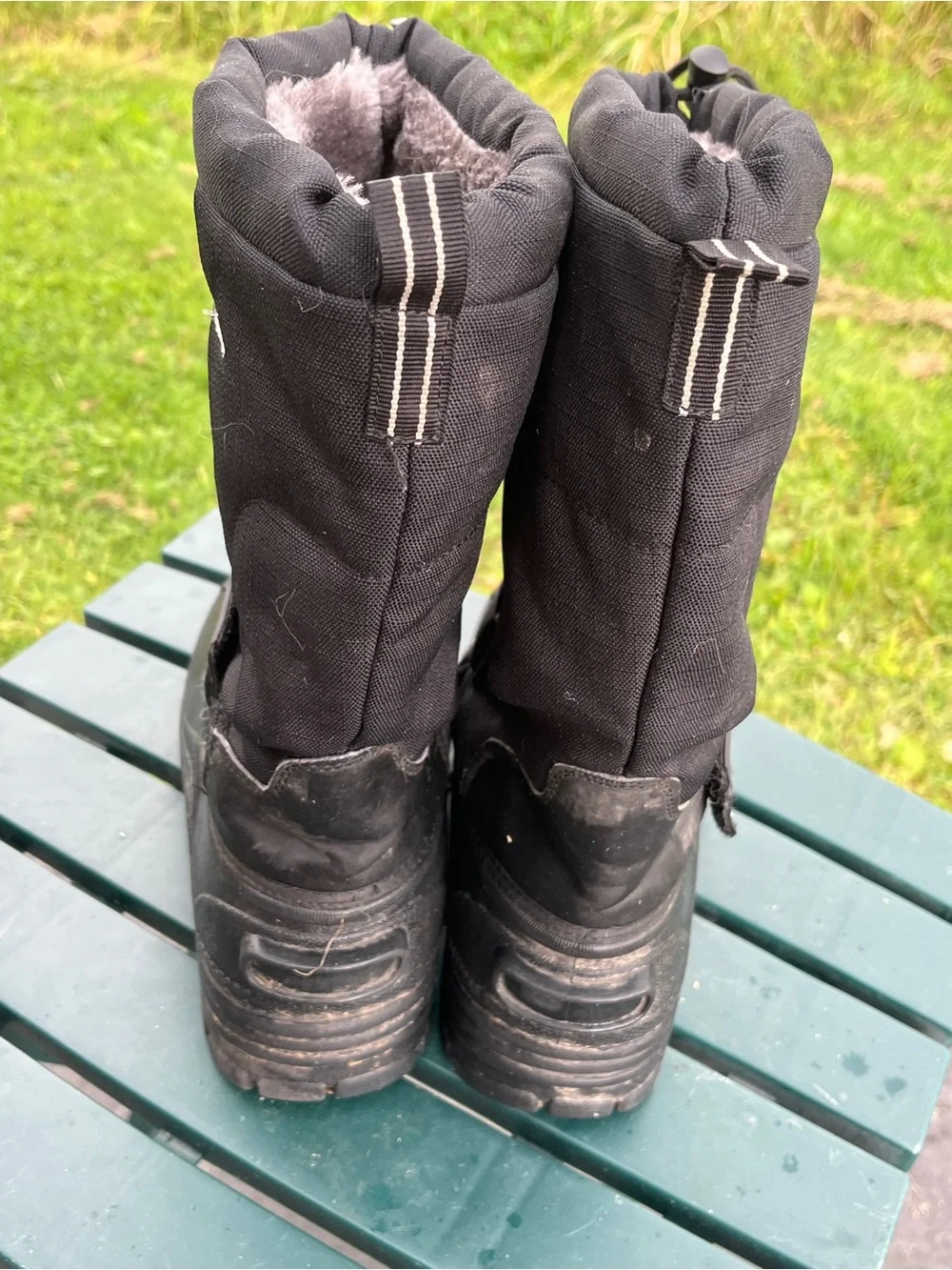 Kamik boys size 7 winter boots